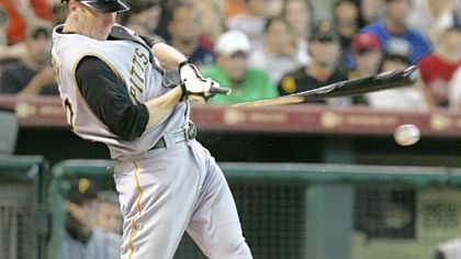 Jason Bay breaks his bat and gets a single in the second inning against the Astros last night in Houston.