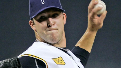 Pitcher Paul Maholm throws in the first inning against the St. Louis Cardinals in a baseball game at PNC Park last night.