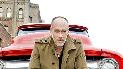Marc Cohn's first album in nine years, "Join the Parade," sings to the fragility of life and triumph of the human spirit.