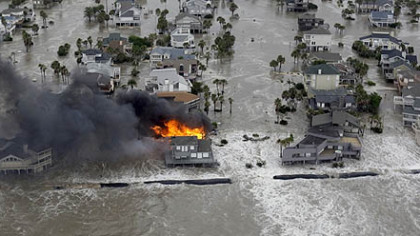 GALVESTON ISLAND -- Fire destroys homes along the beach as Hurricane Ike approaches Friday.