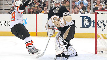 Flyers Mike Richards celebrates after scoring in the second period.