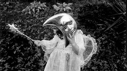 The artist's image for "Wilde Tales" suggests its mix of the ideal and melancholy.