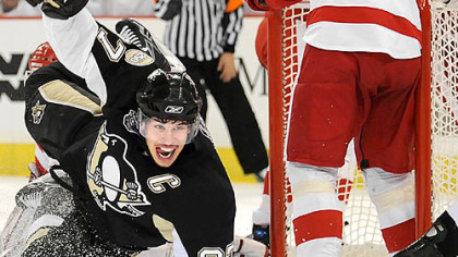Sidney Crosby celebrates his first period goal.