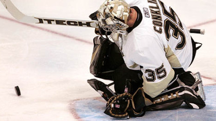 Penguins goalie Ty Conklin makes a save in the second period against the Florida Panthers  in Sunrise, Fla. yesterday.
