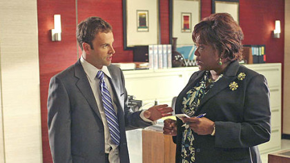 Jonny Lee Miller is "Eli Stone," with Loretta Devine as his assistant, Patti, in the new ABC series premiering tonight.