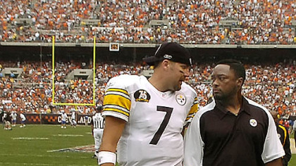 Steelers head coach Mike Tomlin, right, put more responsibility on Ben Roethlisberger to guide the offense in the 2007 season.