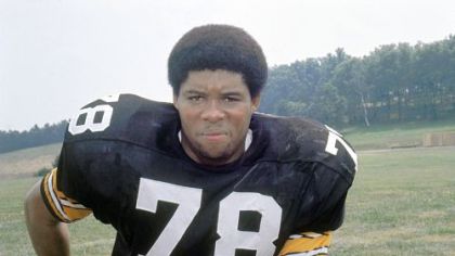 A 1975 file photo of  Pittsburgh Steelers defensive end Dwight White, the Steel Curtain defensive end known as "Mad Dog" who helped lead the Pittsburgh Steelers to four Super Bowl titles in the 1970s.