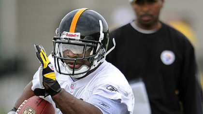 Steelers No. 1 draft pick Rashard Mendenhall in mini-camp workouts earlier this year.