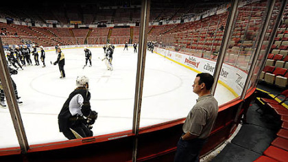Pittsburgh Mayor Luke Ravenstahl took in the Penguins' morning skate yesterday at Joe Louis Arena in Detroit.