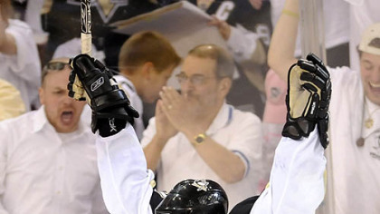 Crosby celebrates the winning goal.