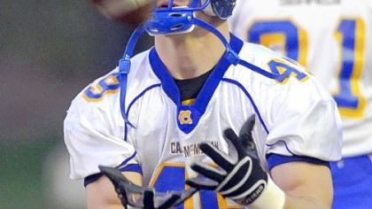 Canon-McMillan junior Michael Hull made a verbal commitment to Penn State on Saturday.