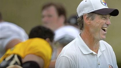 Dick LeBeau -- Might be the most beloved coach in all of football